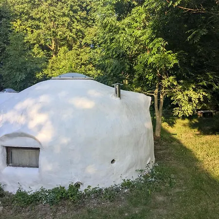 Kerterre, Insolite En Lisiere De Foret بيت للعطل